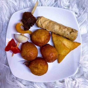 Small Chops Box (Spring rolls, samosa, puff puff)